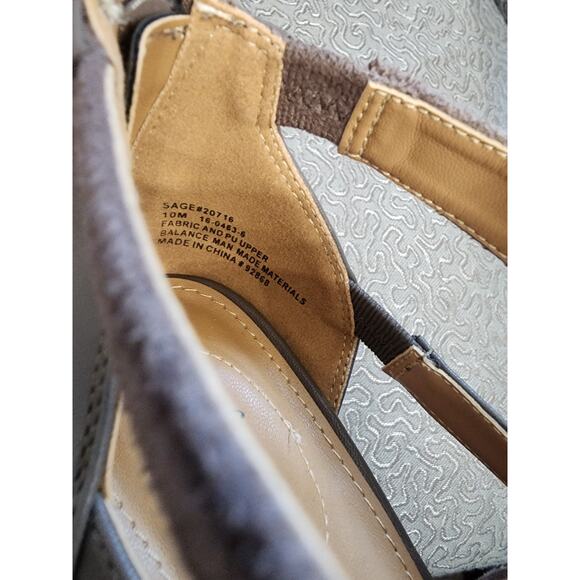 ComfortView Side Cutout Shootie, Size 10 - Picture 7 of 7